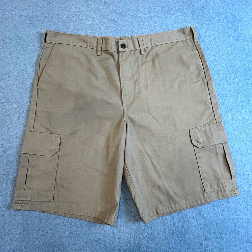 Dickies Mens Beige Canvas Cargo Shorts Zip Closure Flat Front Cargo Pockets